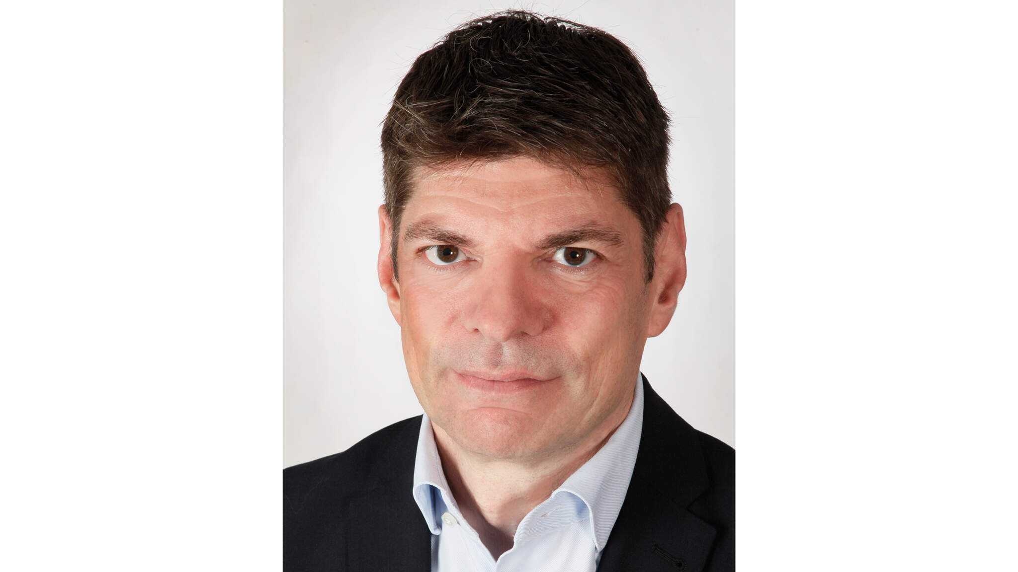Alexander Winter asume el cargo de Managing Director DACHSER Air & Sea Logistics EMEA. Photo: Heinz Zwazl
 